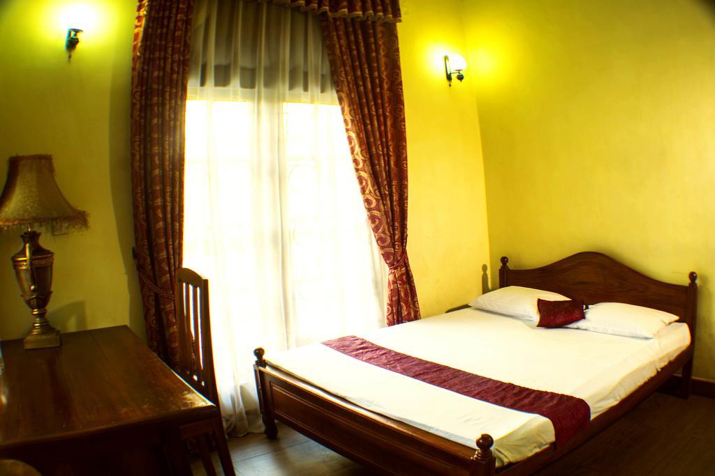 Malwatta Pilgrims Rest Hotel Kandy Ngoại thất bức ảnh